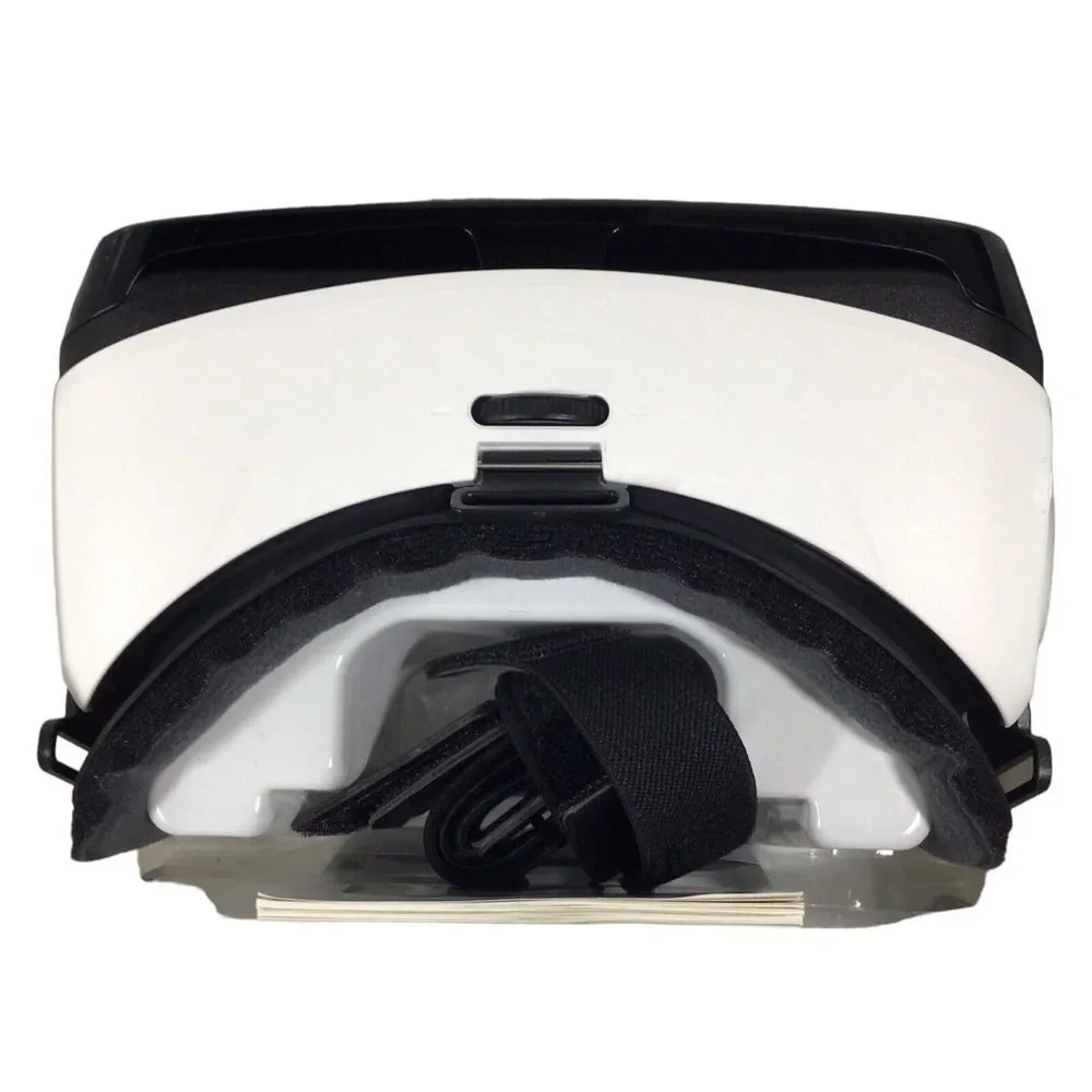 Samsung SM-R322NZWAXAR Gear VR Headset - Frost White
